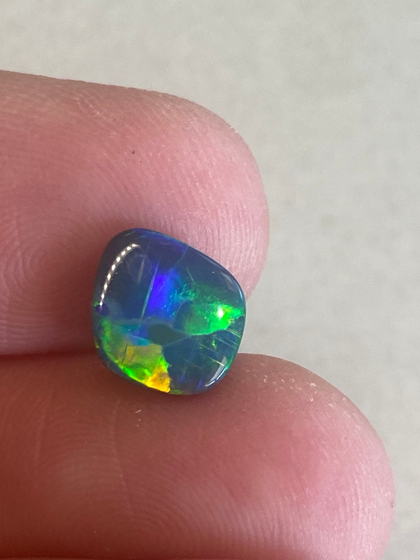 Lightning Ridge Opal doublet