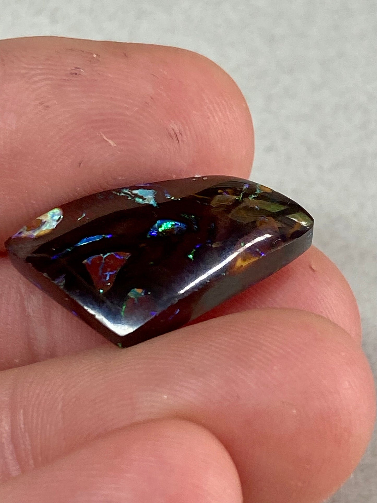 Boulder opal