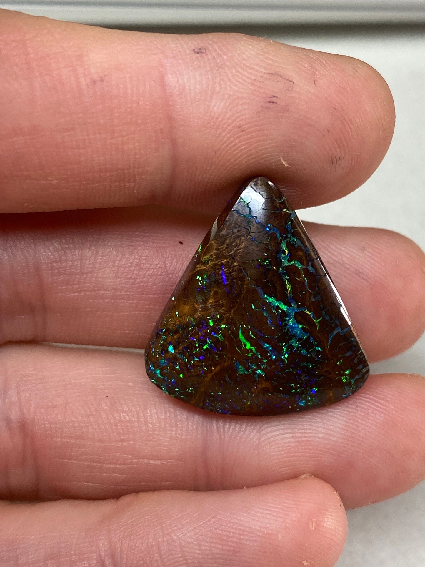 Boulder opal