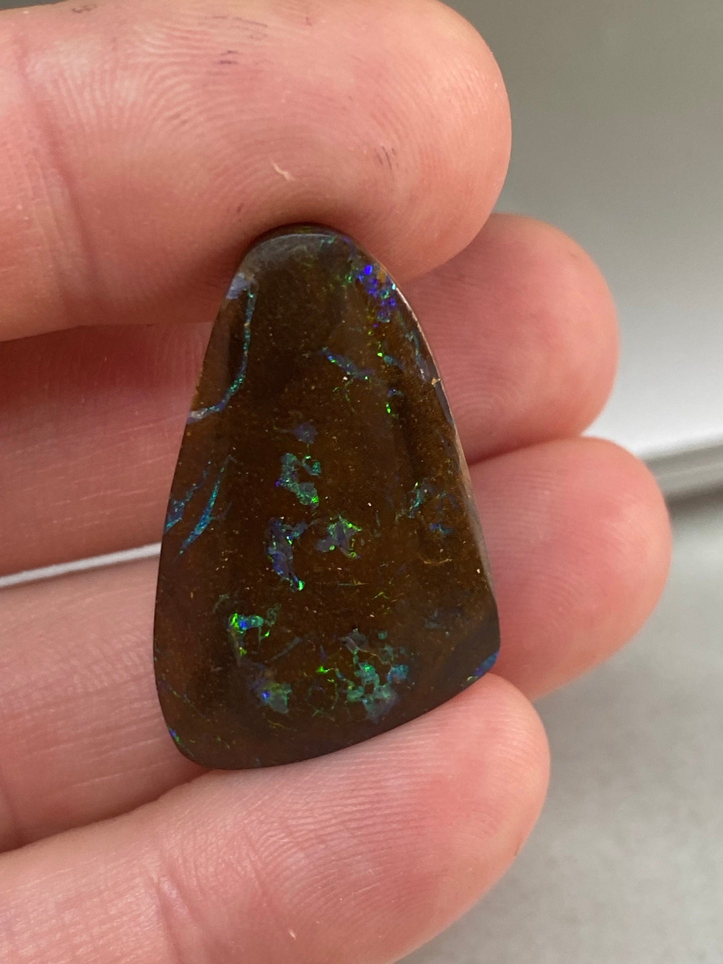 Boulder opal