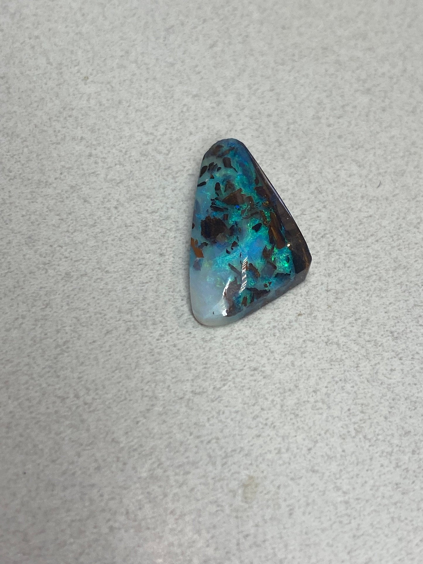 Boulder opal