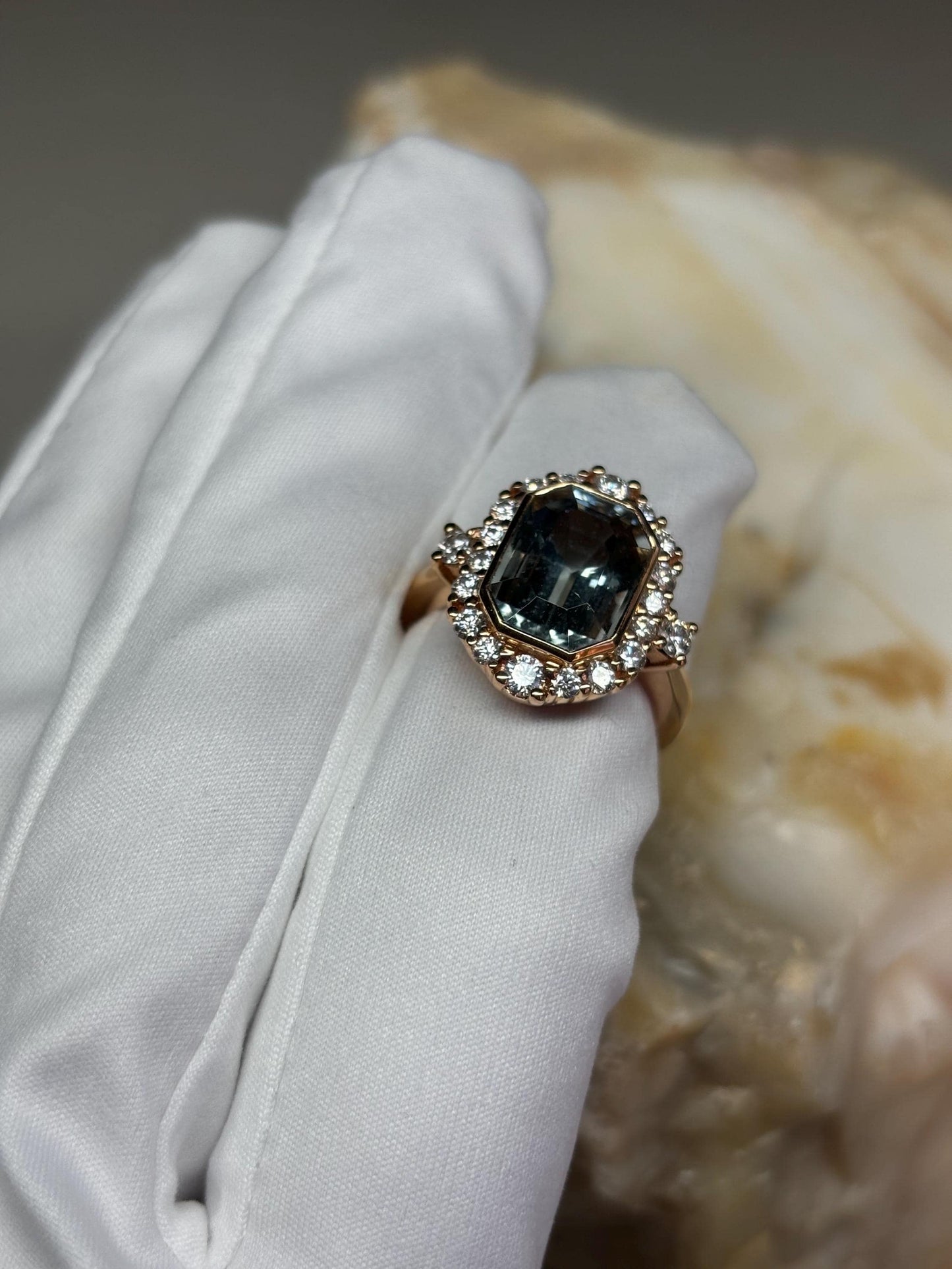 Simply stunning Tourmaline, white diamond and white gold ring.