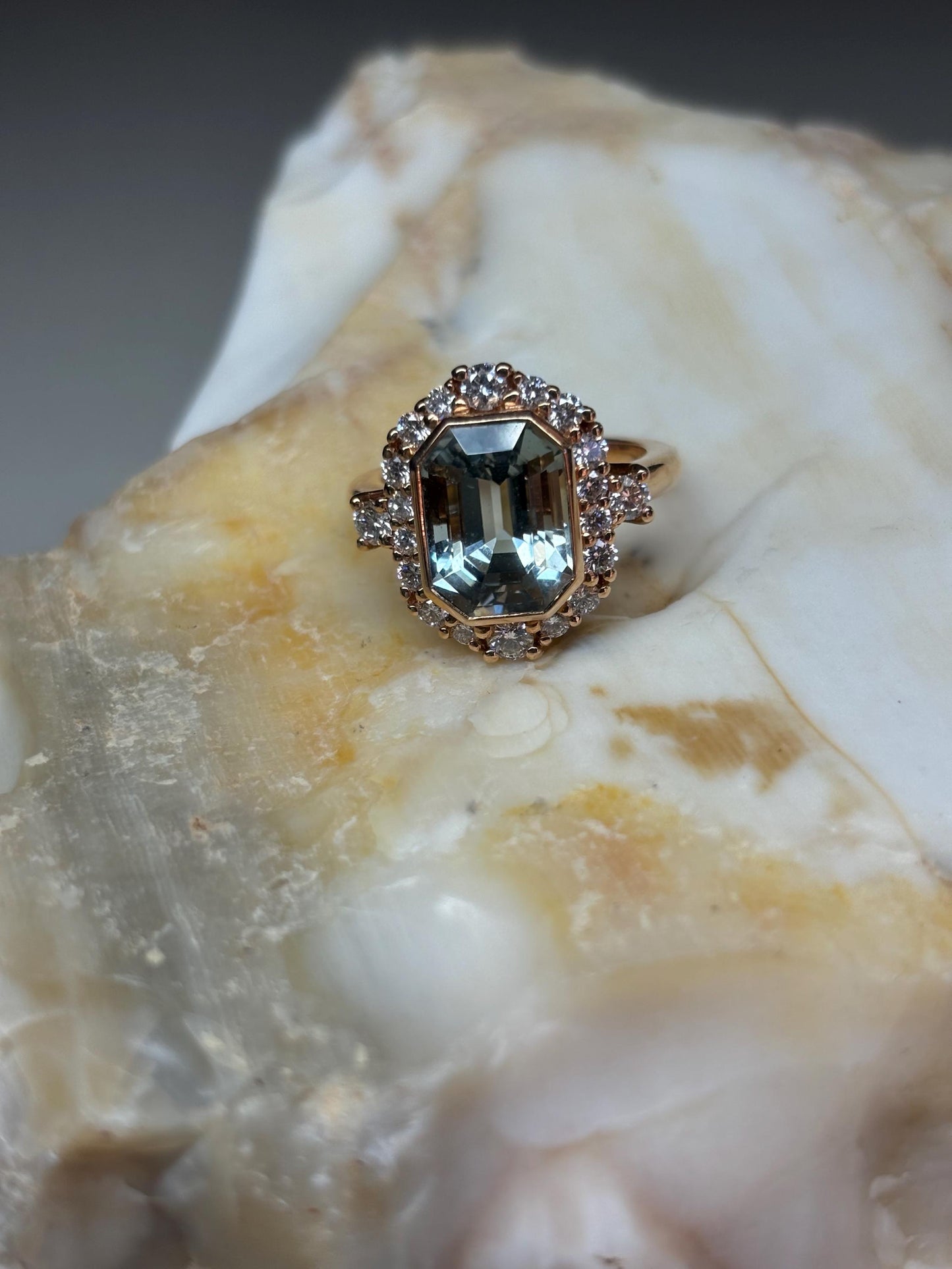 Simply stunning Tourmaline, white diamond and white gold ring.