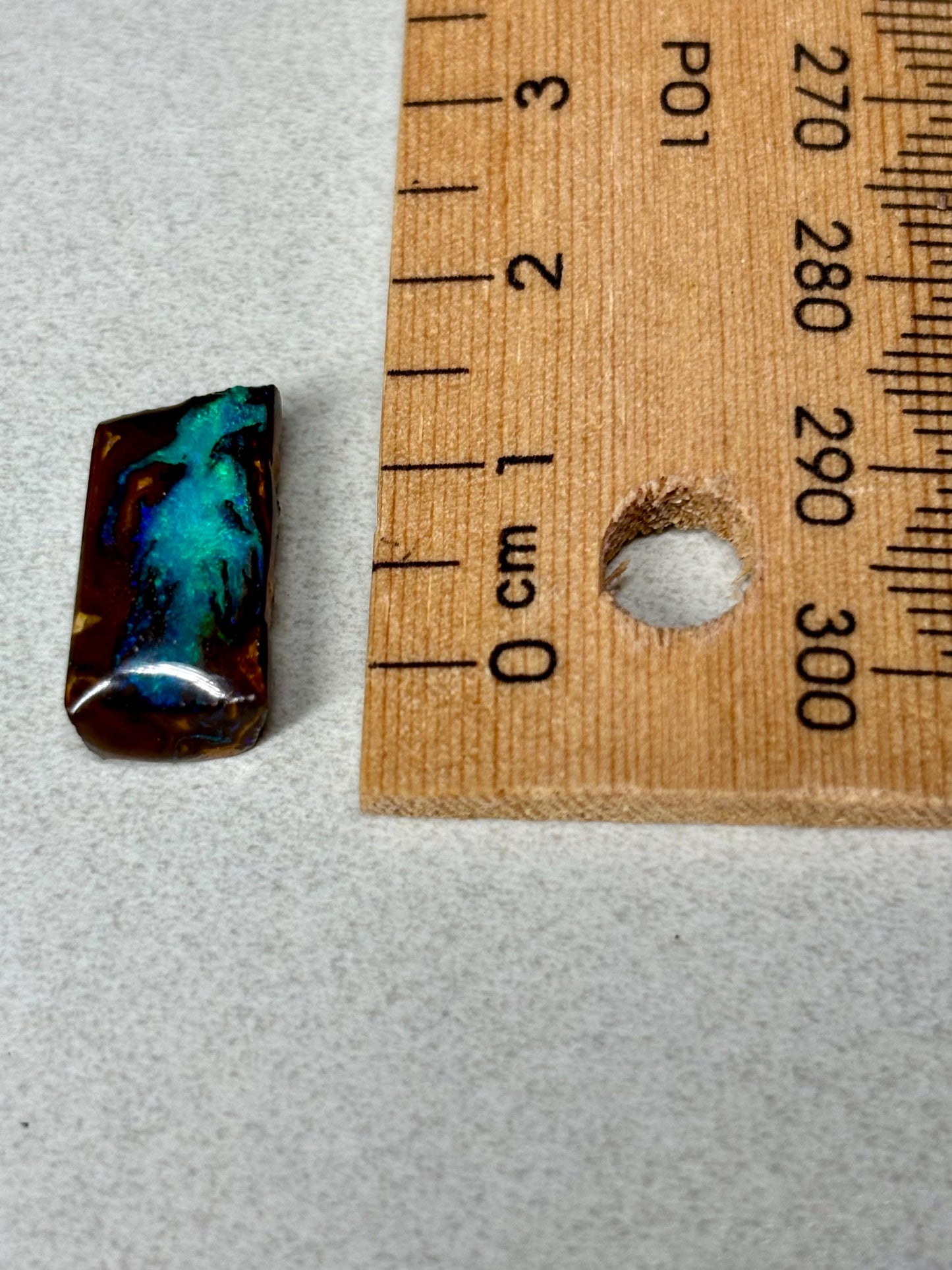 Boulder opal