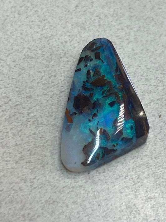 Boulder opal