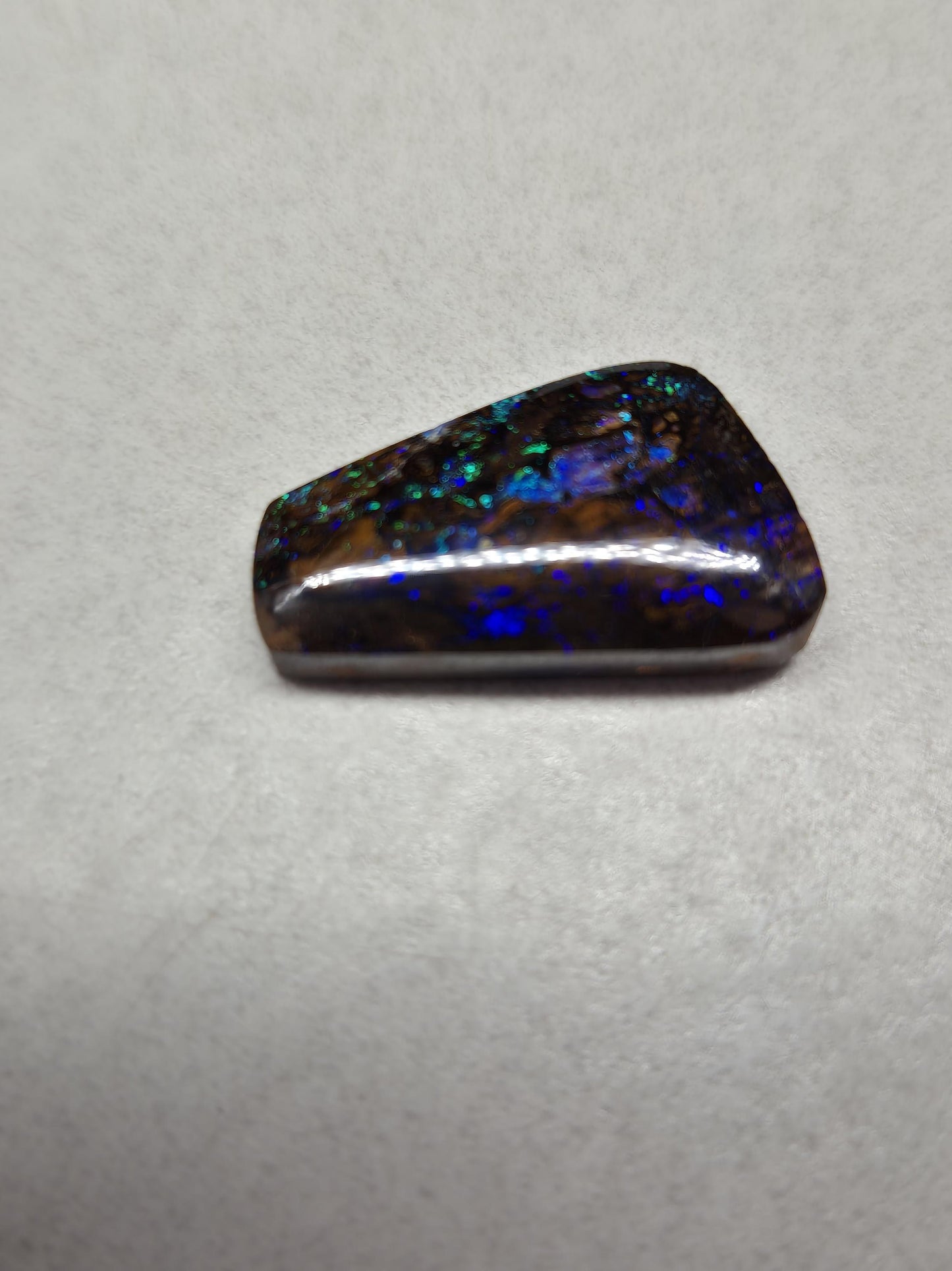 Stunning bright Boulder Opal