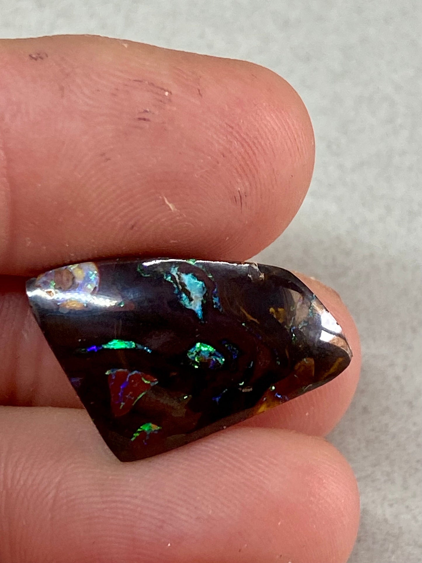 Boulder opal