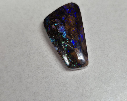 Stunning bright Boulder Opal