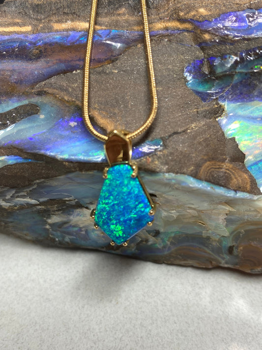 Gold Opal Pendant.