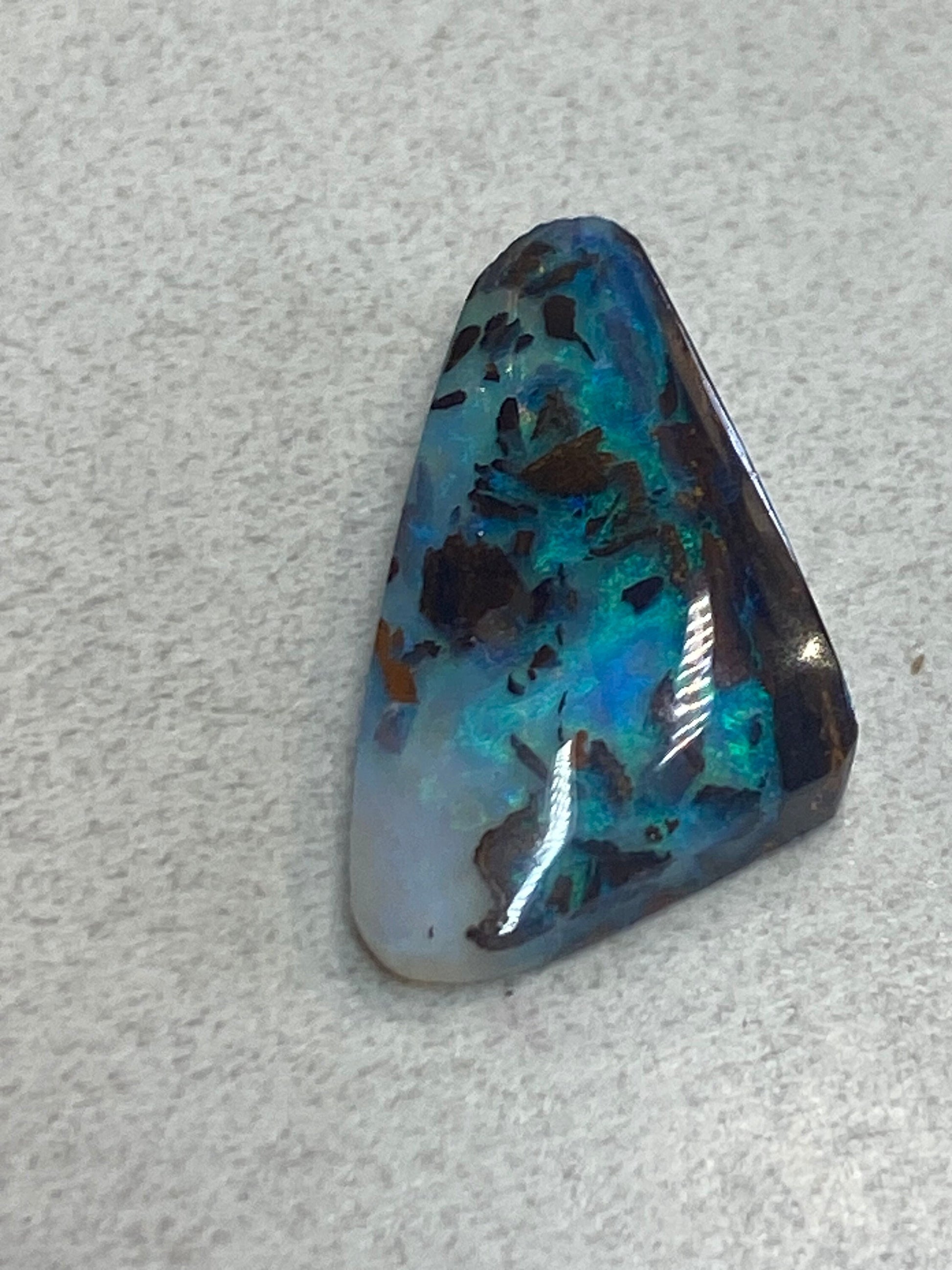 Boulder opal