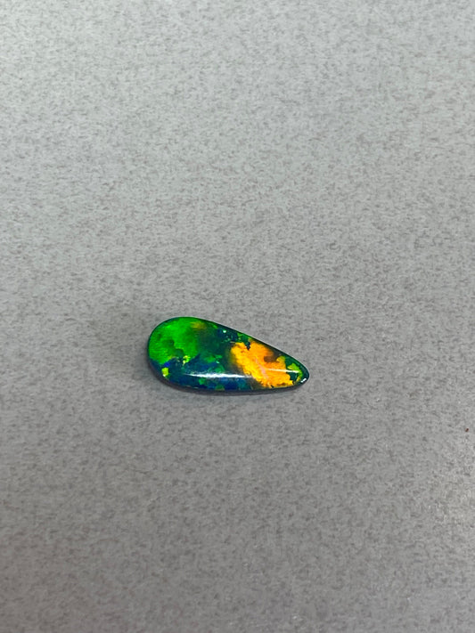 Black Opal Doublet - Vivid Brightness