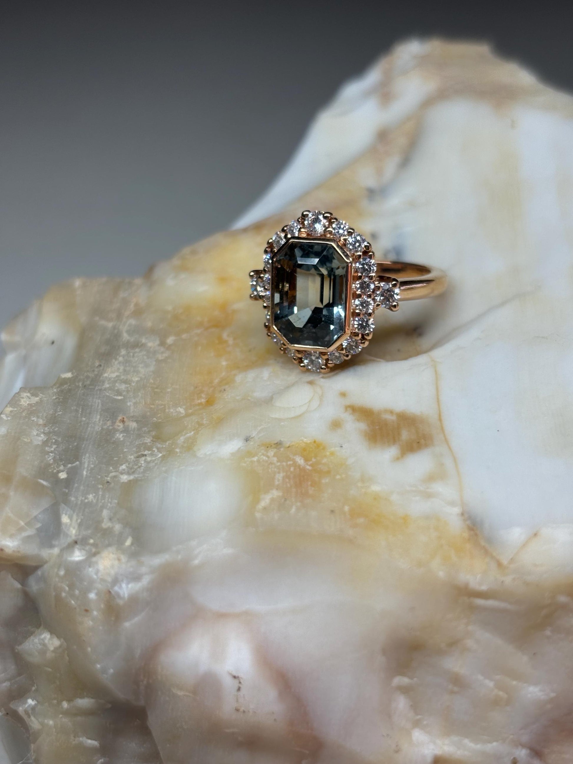 Simply stunning Tourmaline, white diamond and white gold ring.