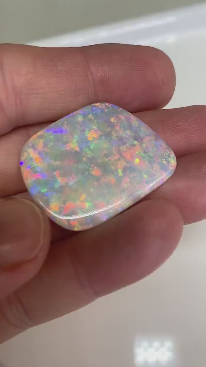 Investors and Collectors Opal